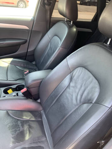 2017 Audi Q3 2.0T Premium