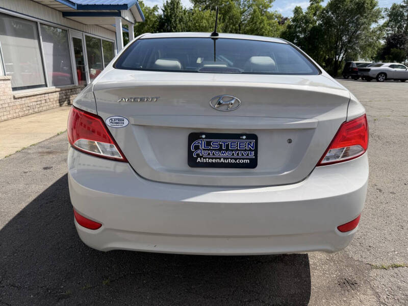 2016 Hyundai Accent SE