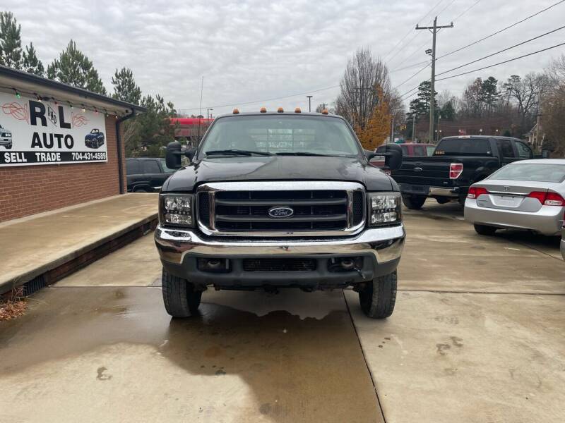 2000 Ford F-350 Super Duty for sale at R & L Autos in Salisbury NC