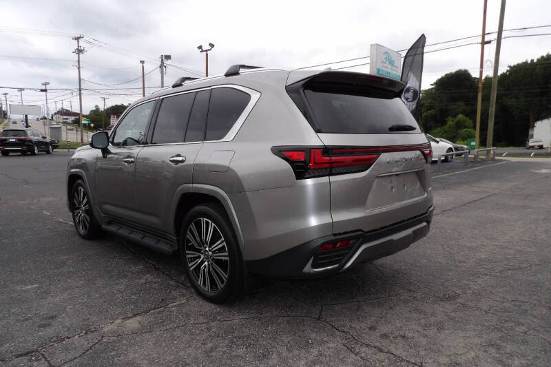 2023 Lexus LX 600 Luxury