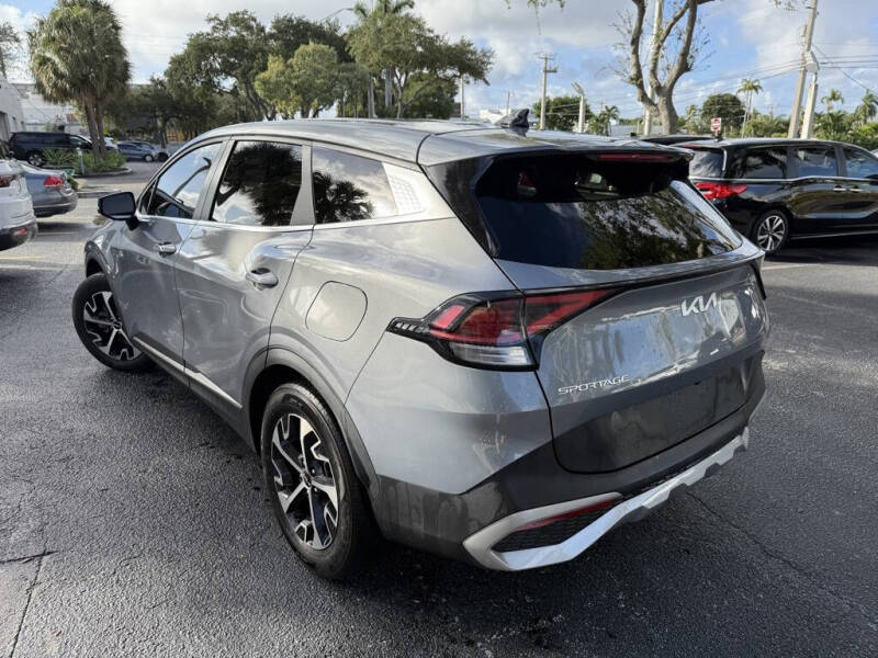 2023 Kia Sportage EX