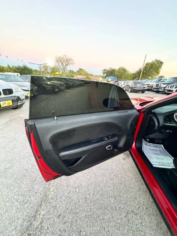 2015 Dodge Challenger SRT 392