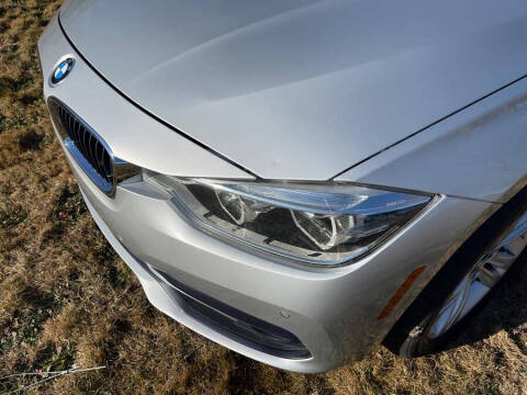 2017 BMW 3 Series 330e iPerformance