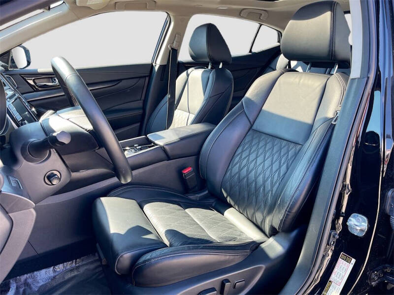 2023 Nissan Maxima 3.5 Platinum