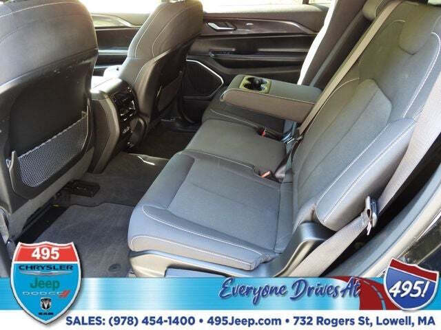 2021 Jeep Grand Cherokee L Laredo