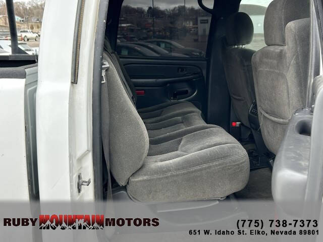 2004 Chevrolet Silverado 2500HD