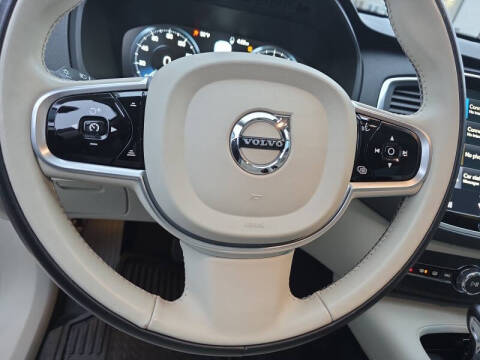 2020 Volvo XC90 T5 Momentum