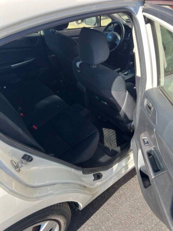 2016 Subaru Impreza 2.0i