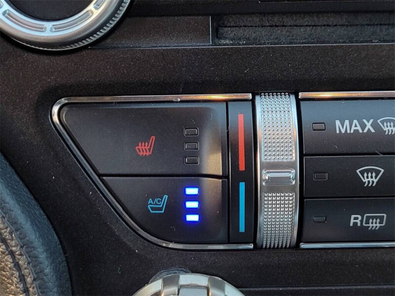 2016 Ford Mustang EcoBoost Premium