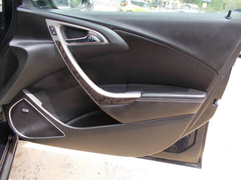 2013 Buick Verano Leather Group