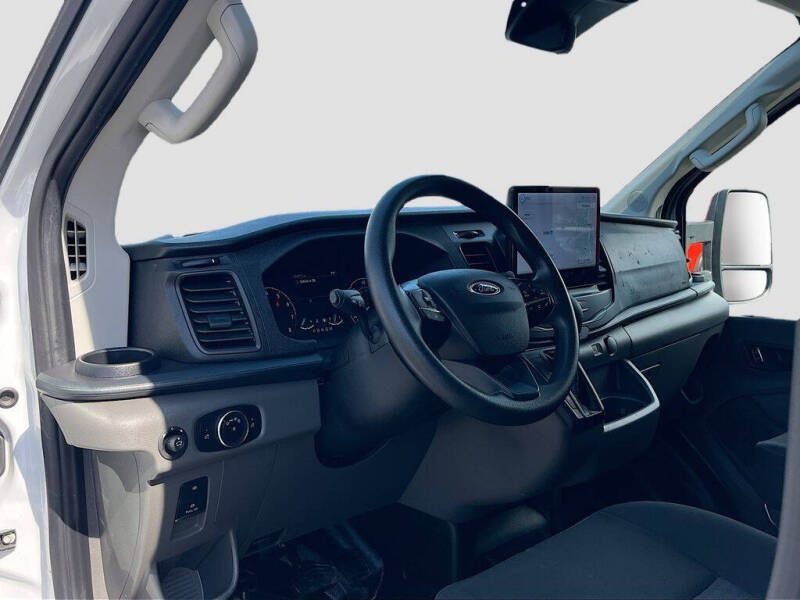 2025 Ford Transit