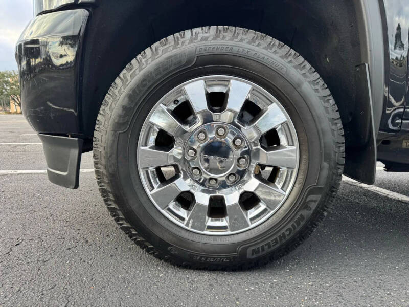 2017 GMC Sierra 2500HD Denali