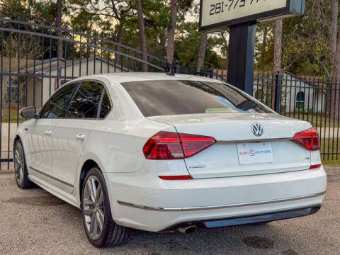 2017 Volkswagen Passat 1.8T R-Line