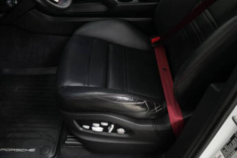 2021 Porsche Cayenne GTS