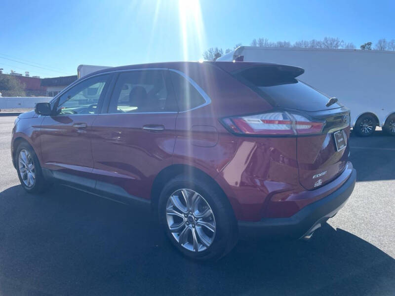 2019 Ford Edge Titanium