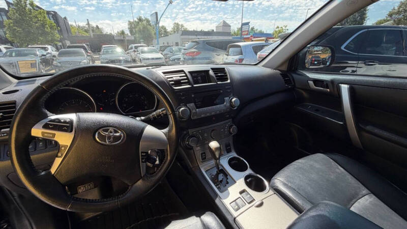 2012 Toyota Highlander