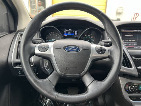 2014 Ford Focus Titanium