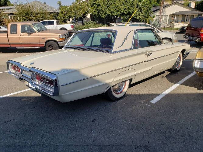 1964 Ford Thunderbird