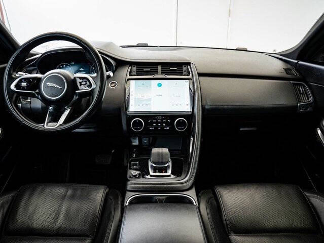 2022 Jaguar E-PACE P250 SE