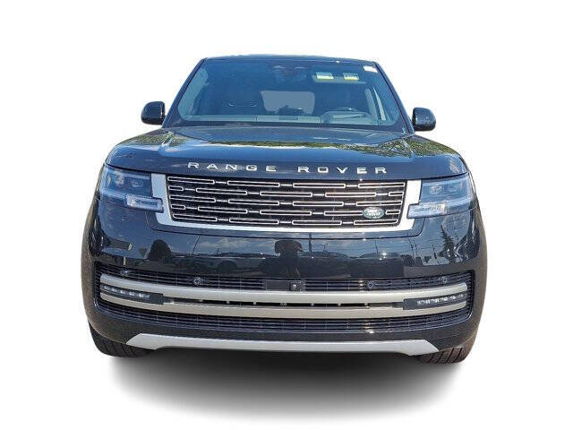 2025 Land Rover Range Rover P530 SE