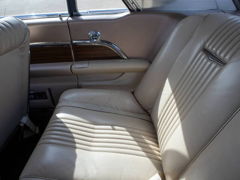1963 Ford Thunderbird