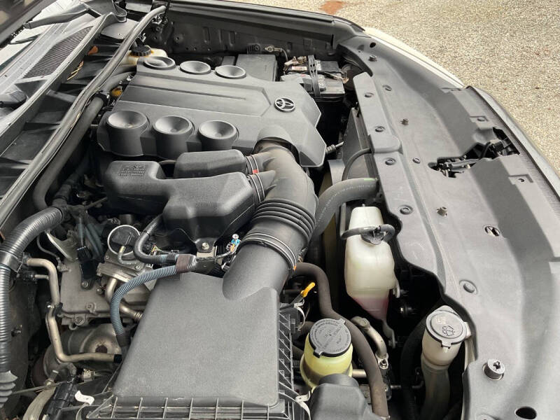 2014 Toyota 4Runner SR5