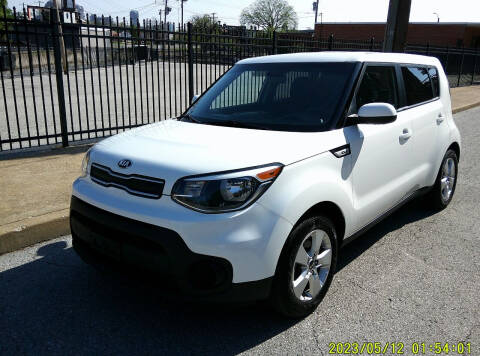 2019 Kia Soul for sale at Jim King Motors in Saint Louis MO