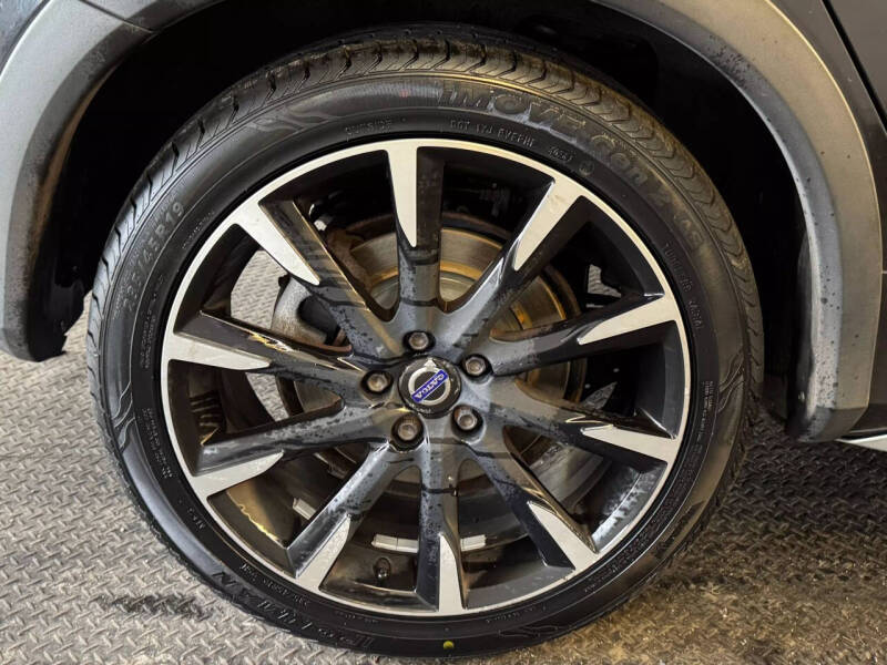 2017 Volvo V60 Cross Country T5 Premier