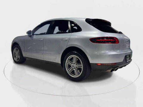 2016 Porsche Macan S