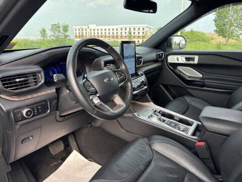 2023 Ford Explorer Platinum