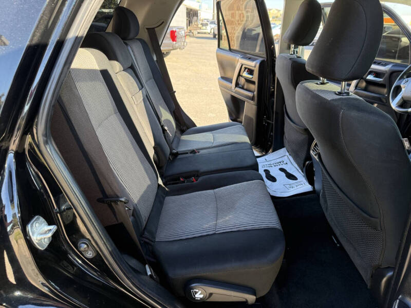 2017 Toyota 4Runner SR5