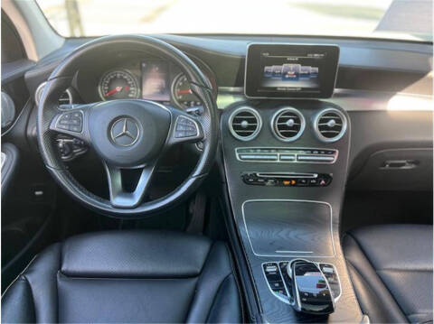2016 Mercedes-Benz GLC GLC 300
