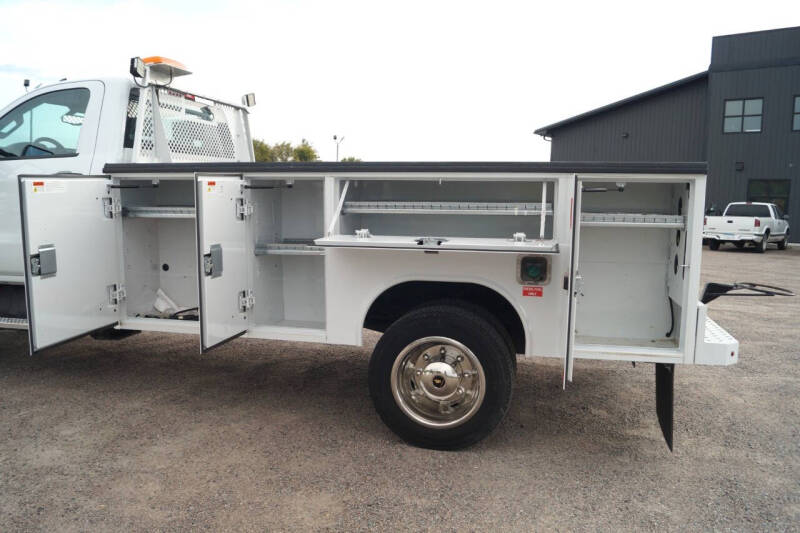 2023 Chevrolet Silverado 6500HD