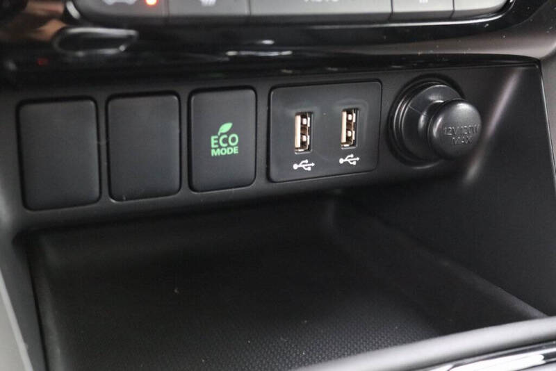 2026 Mitsubishi Eclipse Cross LE