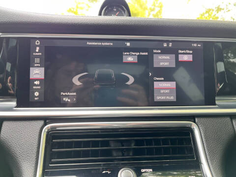 2018 Porsche Panamera 4