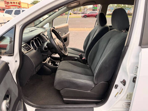 2010 Nissan Versa 1.8 S