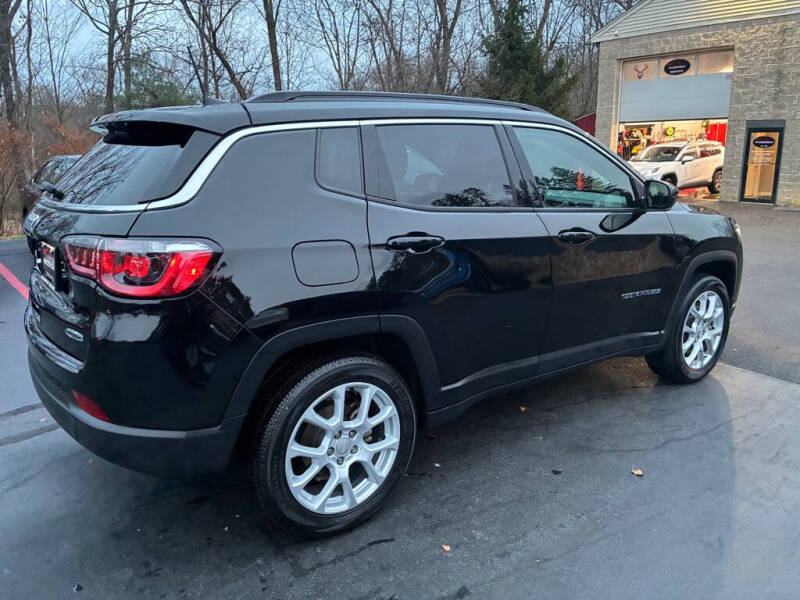2023 Jeep Compass Latitude Lux