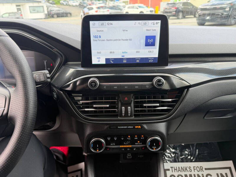 2025 Ford Escape ST-Line Select