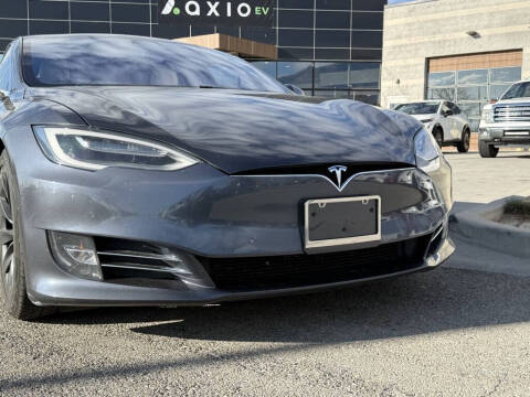 2020 Tesla Model S Long Range Plus