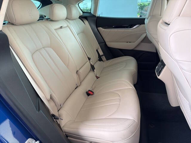 2022 Maserati Levante Modena