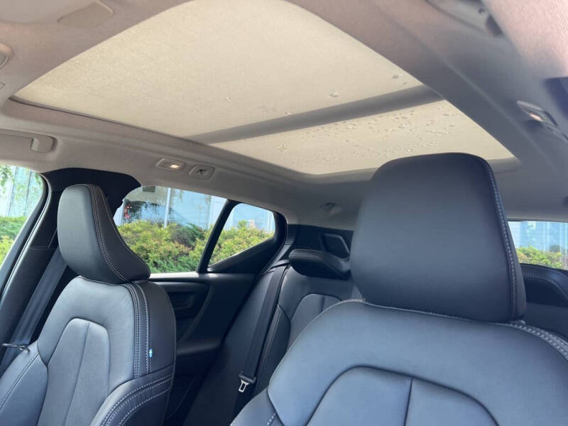 2026 Volvo XC40 B5 Plus