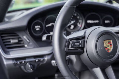 2021 Porsche 911 Carrera