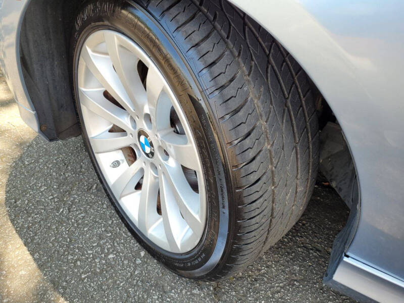 2011 BMW 3 Series 328i