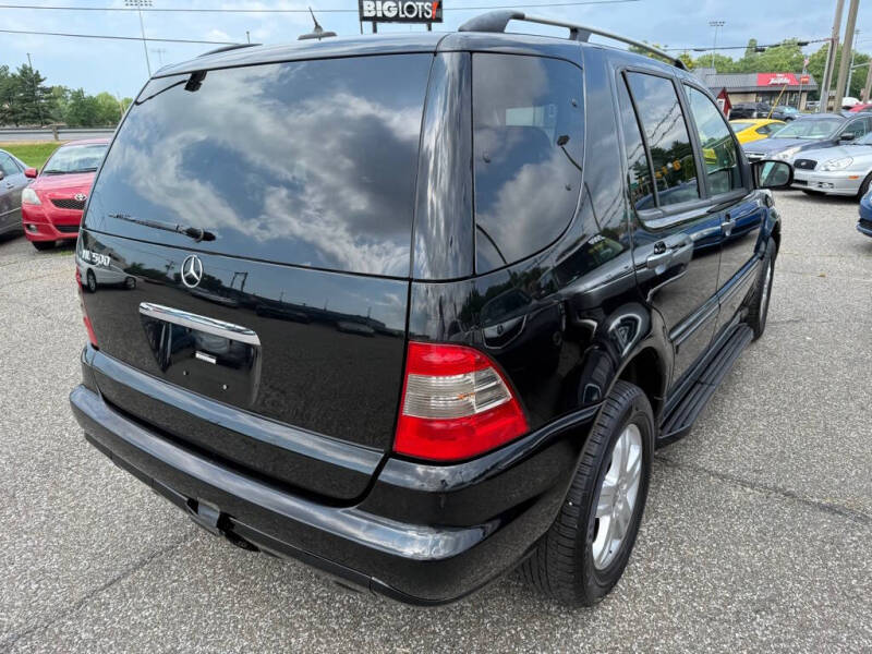 2005 Mercedes-Benz M-Class ML 500