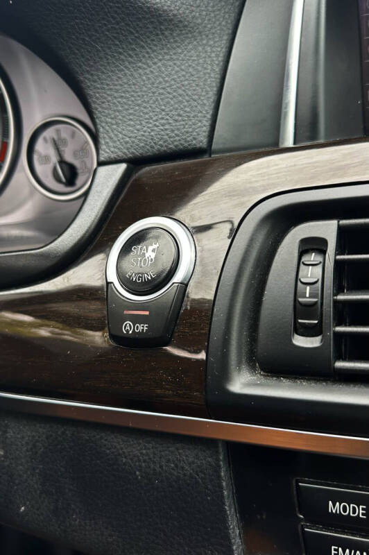 2016 BMW 5 Series 528i