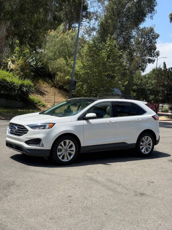 2020 Ford Edge Titanium