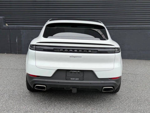 2026 Porsche Cayenne E-Hybrid Coupe