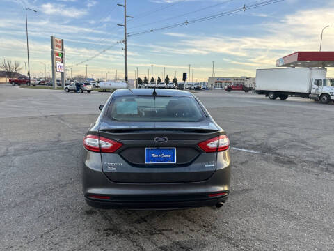 2015 Ford Fusion SE