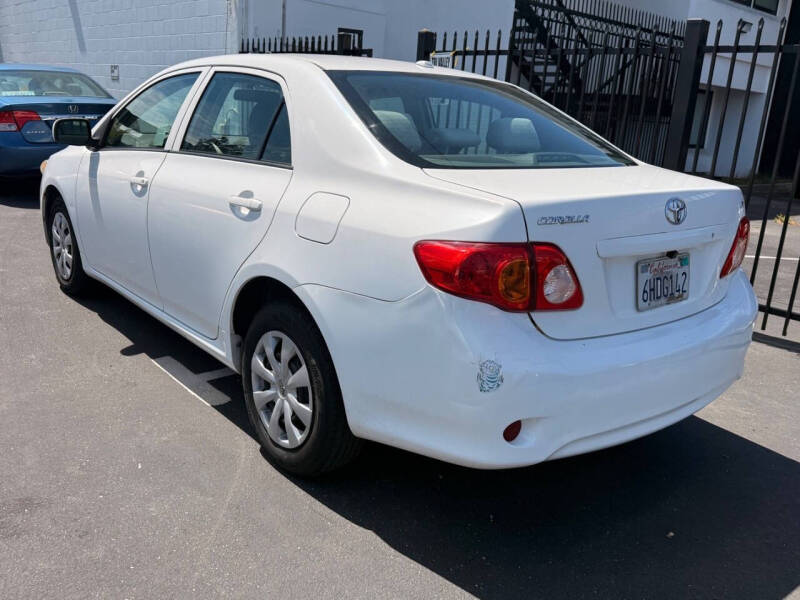 2009 Toyota Corolla LE