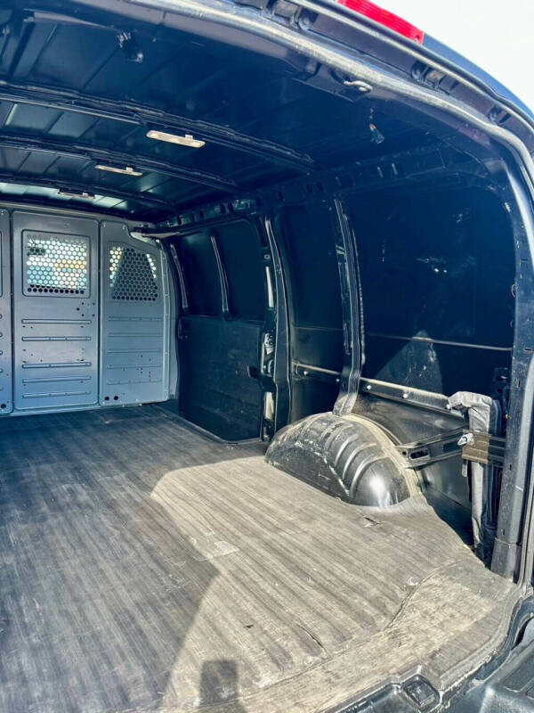 2020 Chevrolet Express 2500